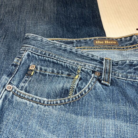 AG Adriano Goldschmied Men's Jeans The Hero Distressed Straight Leg Size 36 x 32 - Picture 4 of 12